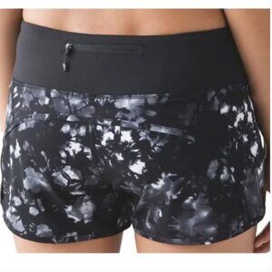 Lululemon Run Times Short Dusk Dye White Black Luxtreme Lycra Sweat Wicking